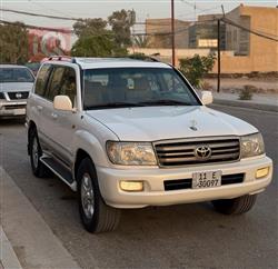 تۆیۆتا لاند کروزەر